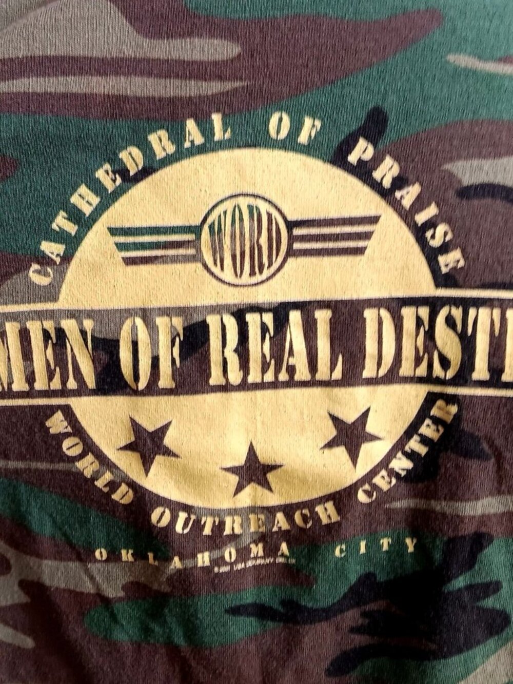 True Vintage T-shirt XL Single Stitch 2001 Camo Green Oklahoma City Church